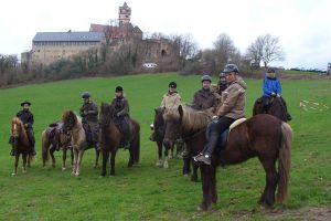 Frankfurt – Gießen – Fulda Reitstationen